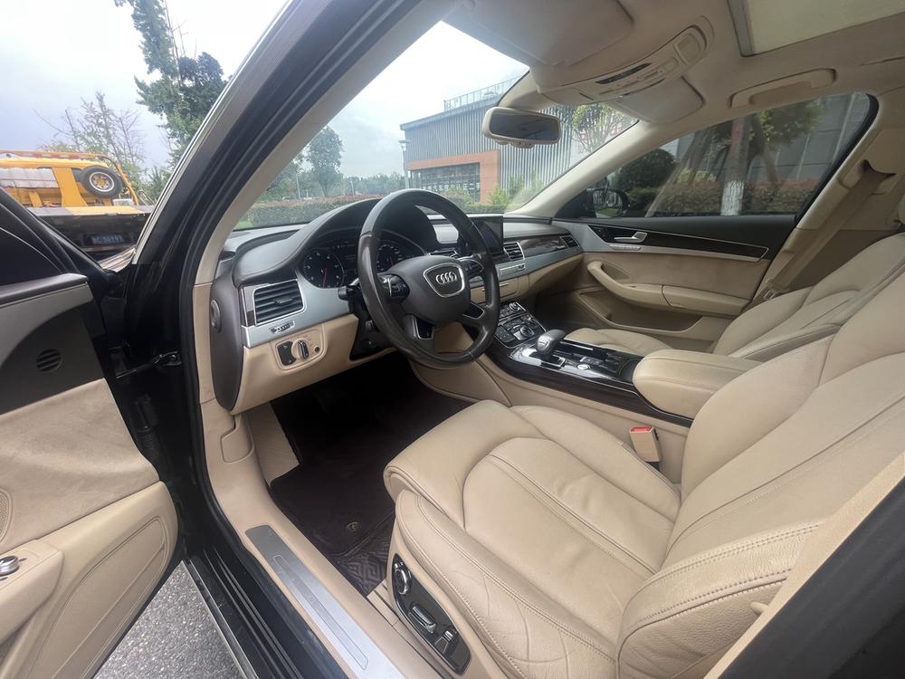 Audi Audi A8