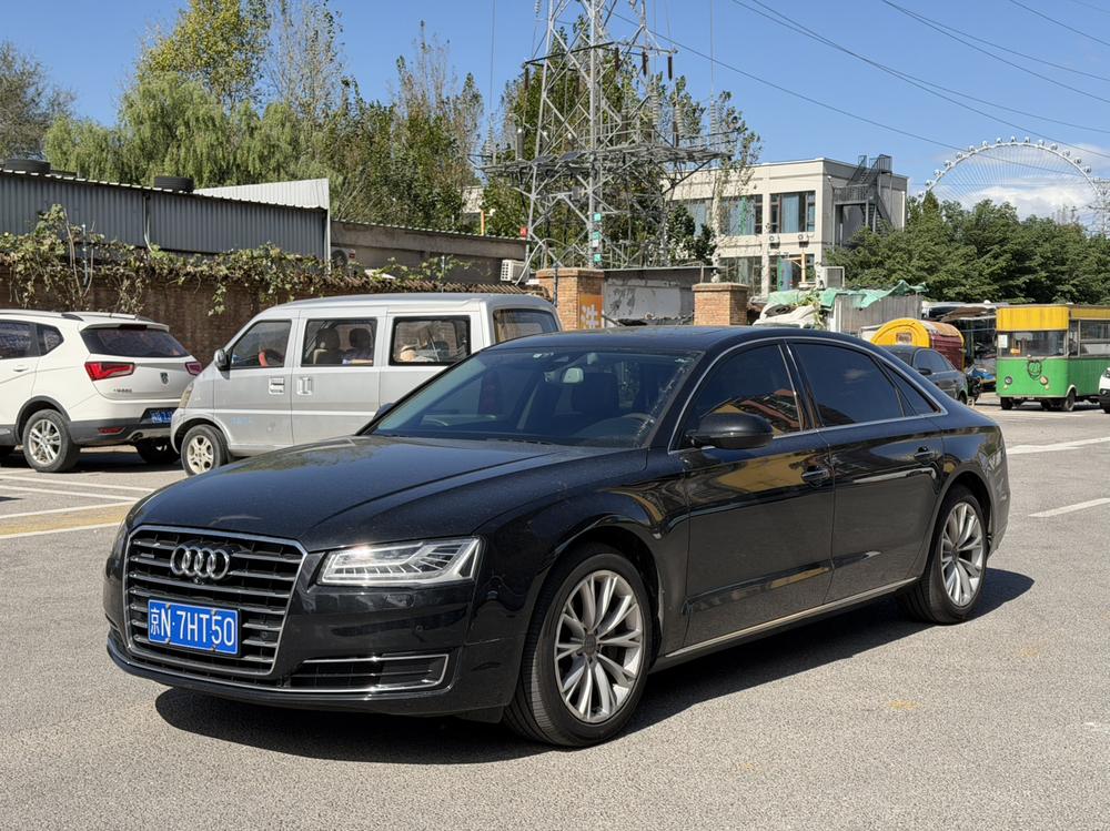 Audi Audi A8
