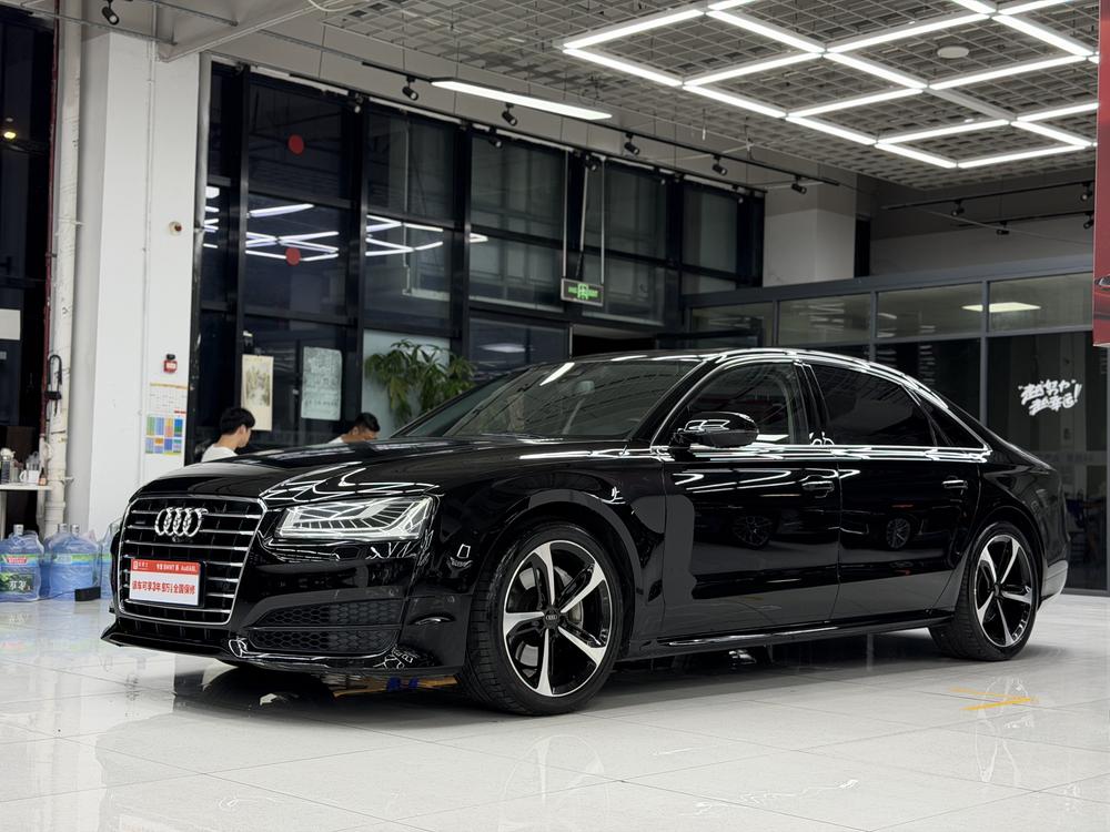 Audi Audi A8