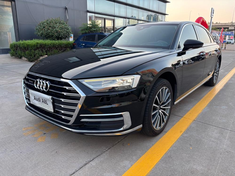 Audi Audi A8