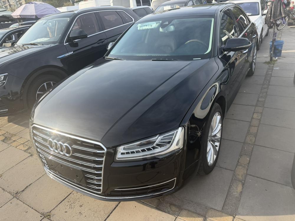 Audi Audi A8