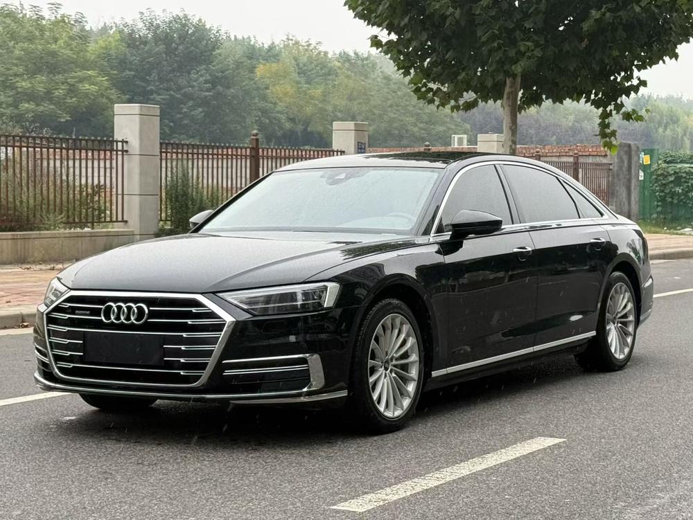 Audi Audi A8
