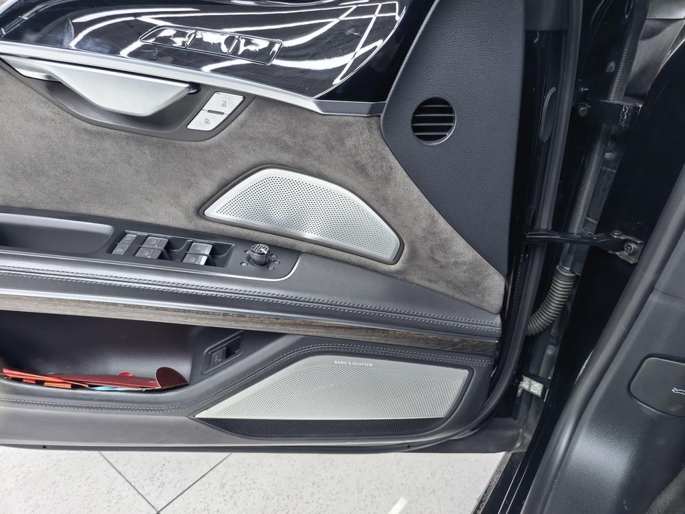 Audi Audi A8