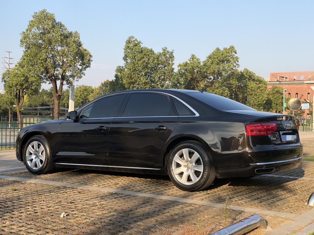 Audi Audi A8