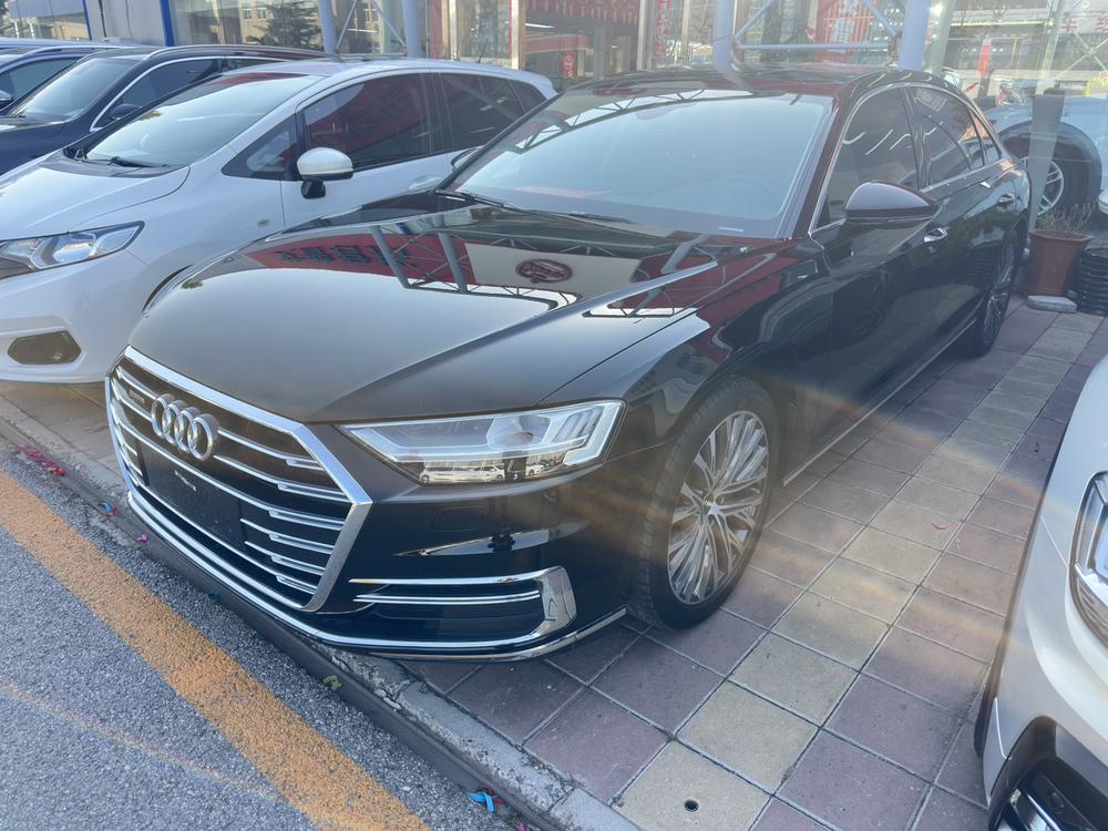 Audi Audi A8