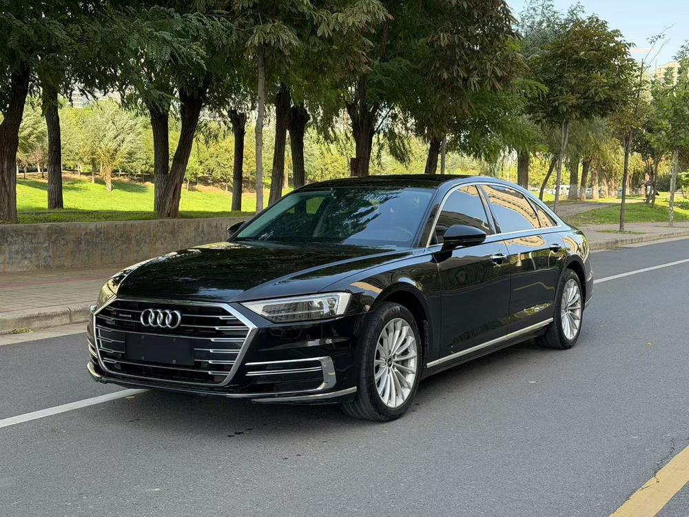 Audi Audi A8