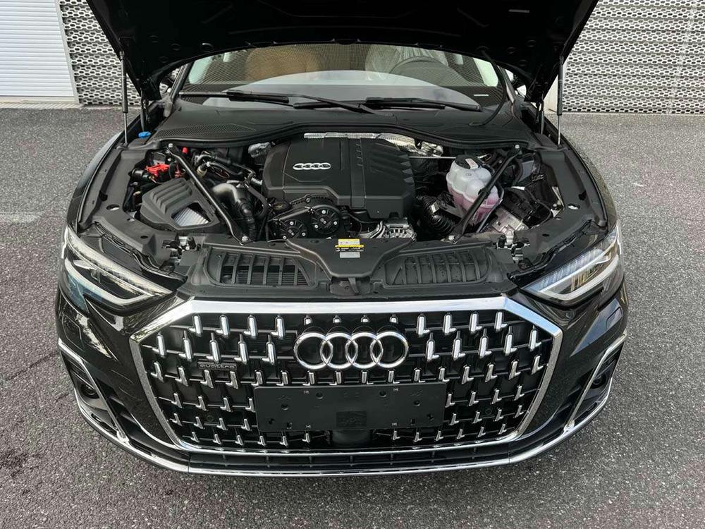 Audi Audi A8