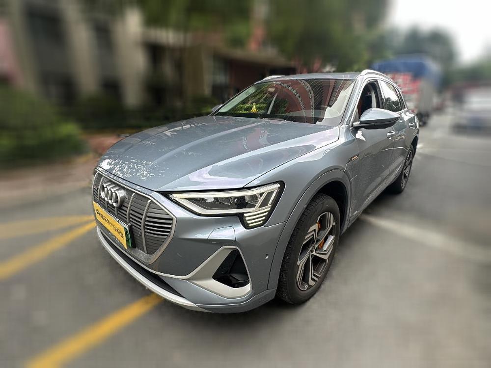 Audi Audi e-tron