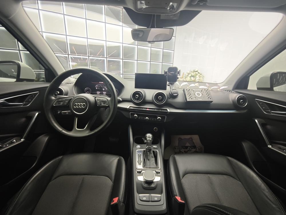 Audi Audi Q2L e-tron