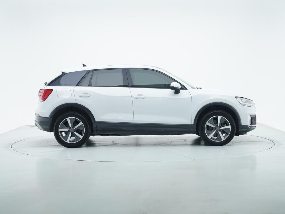 Audi Audi Q2L e-tron