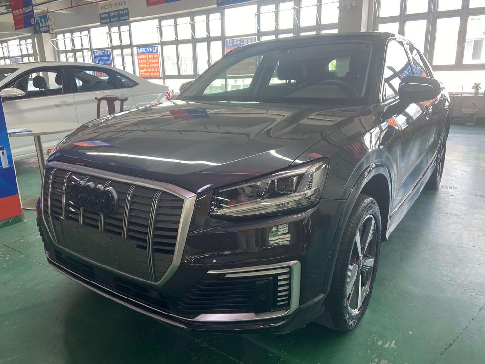 Audi Audi Q2L e-tron