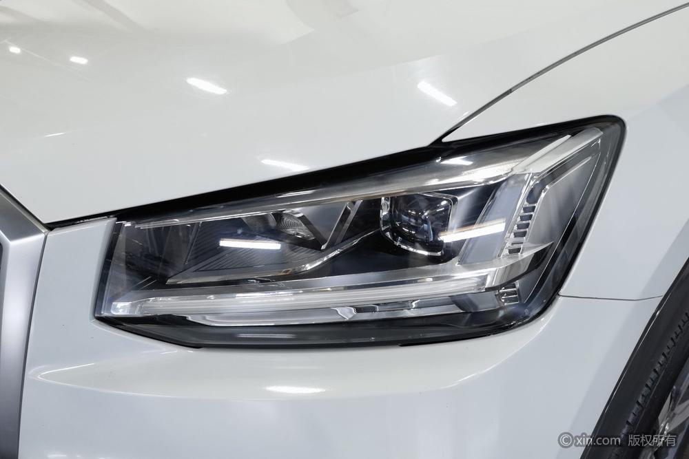 Audi Audi Q2L e-tron