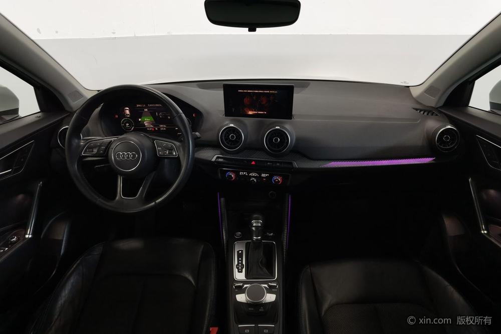 Audi Audi Q2L e-tron
