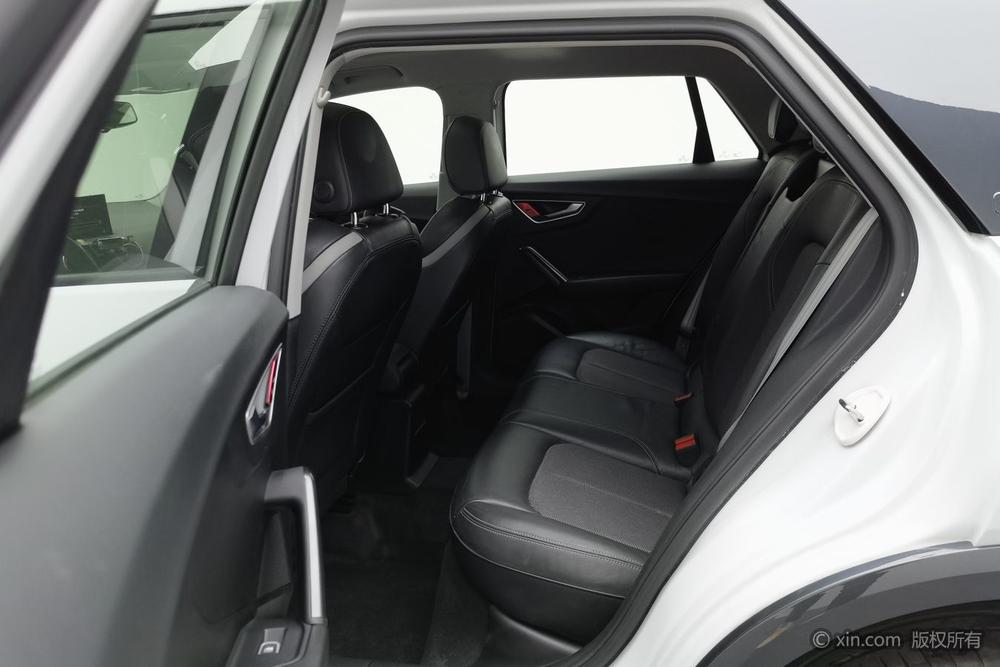 Audi Audi Q2L e-tron