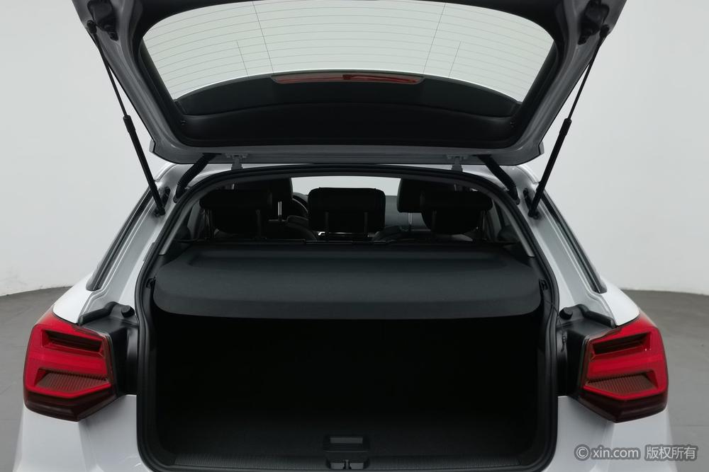 Audi Audi Q2L e-tron