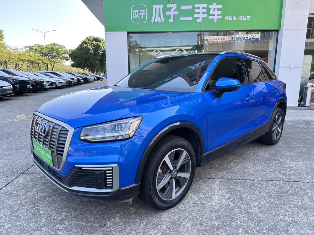 Audi Audi Q2L e-tron