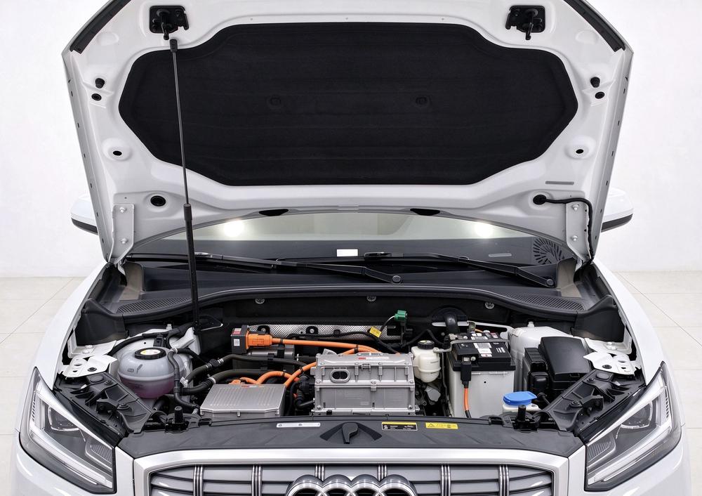 Audi Audi Q2L e-tron