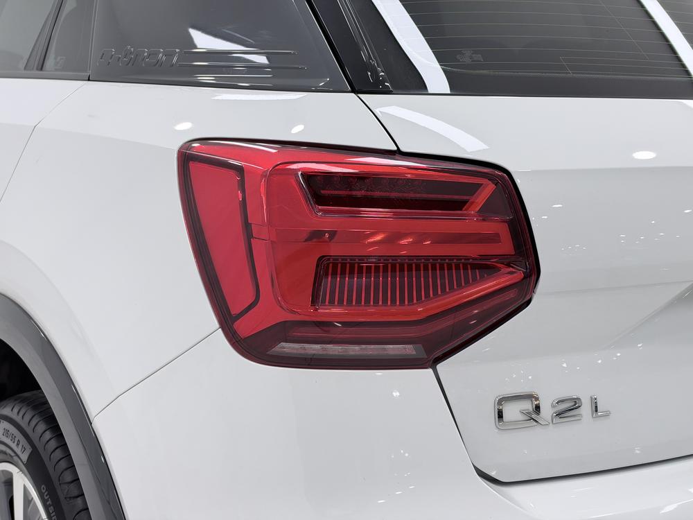 Audi Audi Q2L e-tron