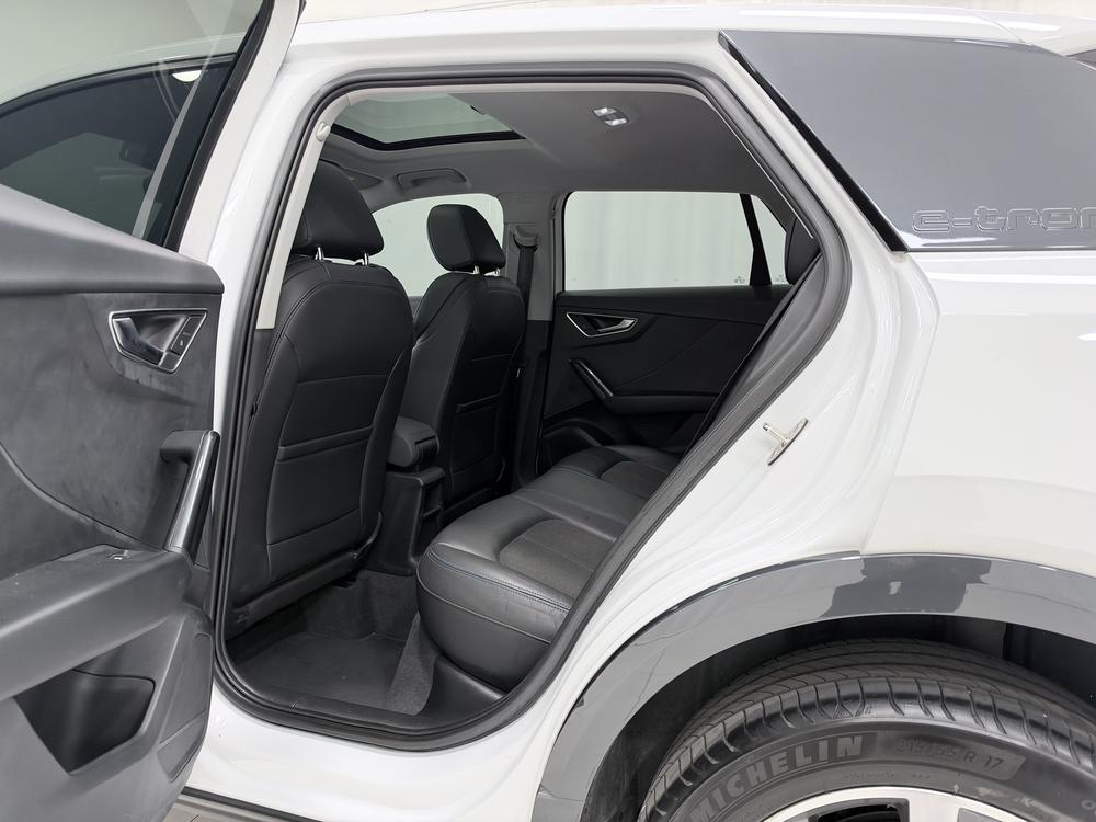 Audi Audi Q2L e-tron