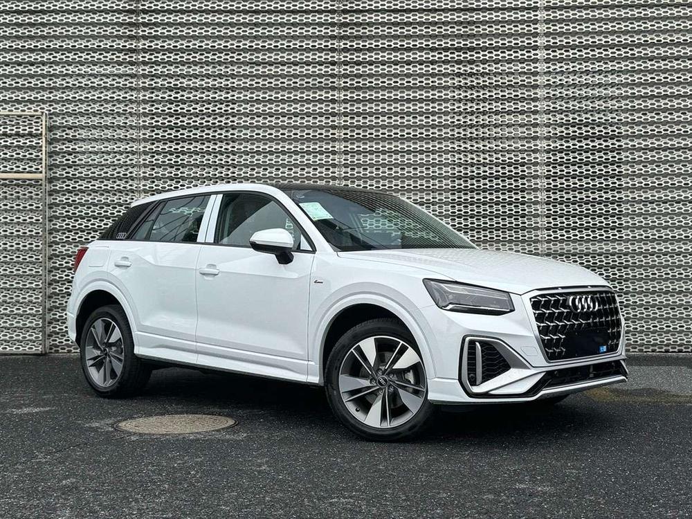 Audi Audi Q2L