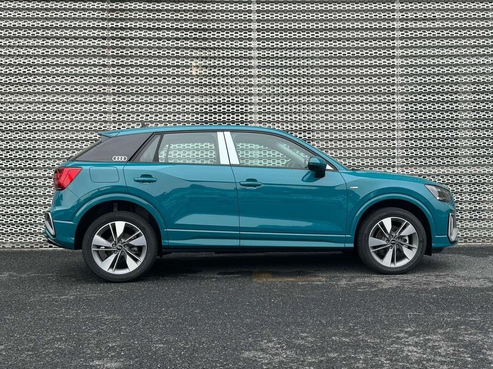 Audi Audi Q2L