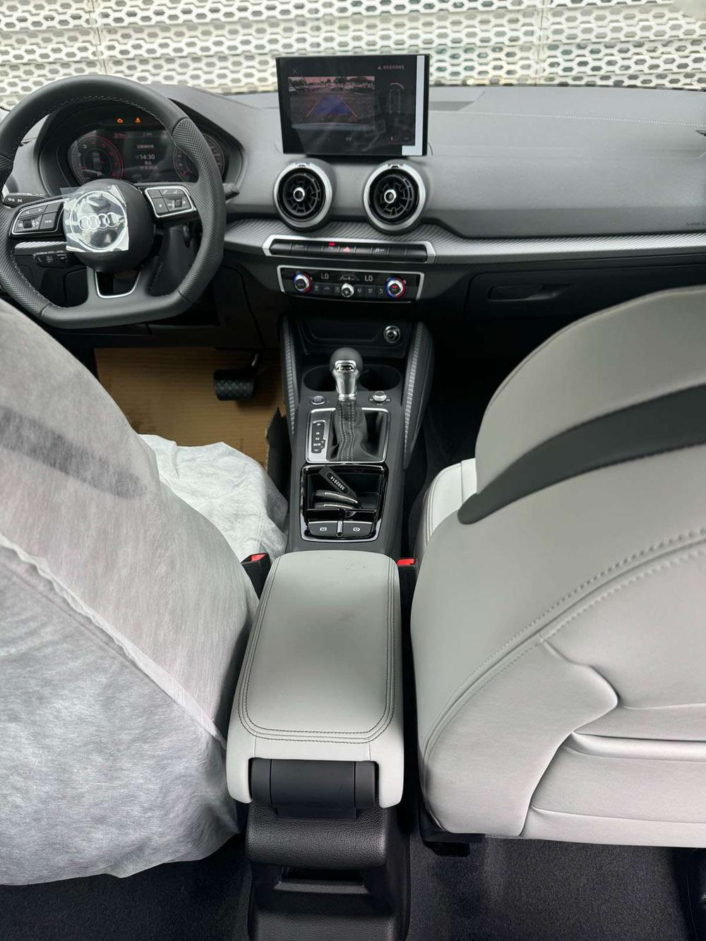 Audi Audi Q2L