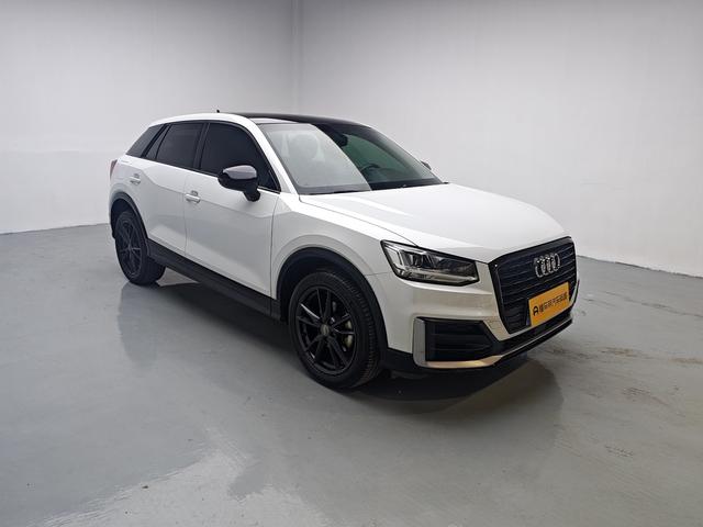 Audi Audi Q2L
