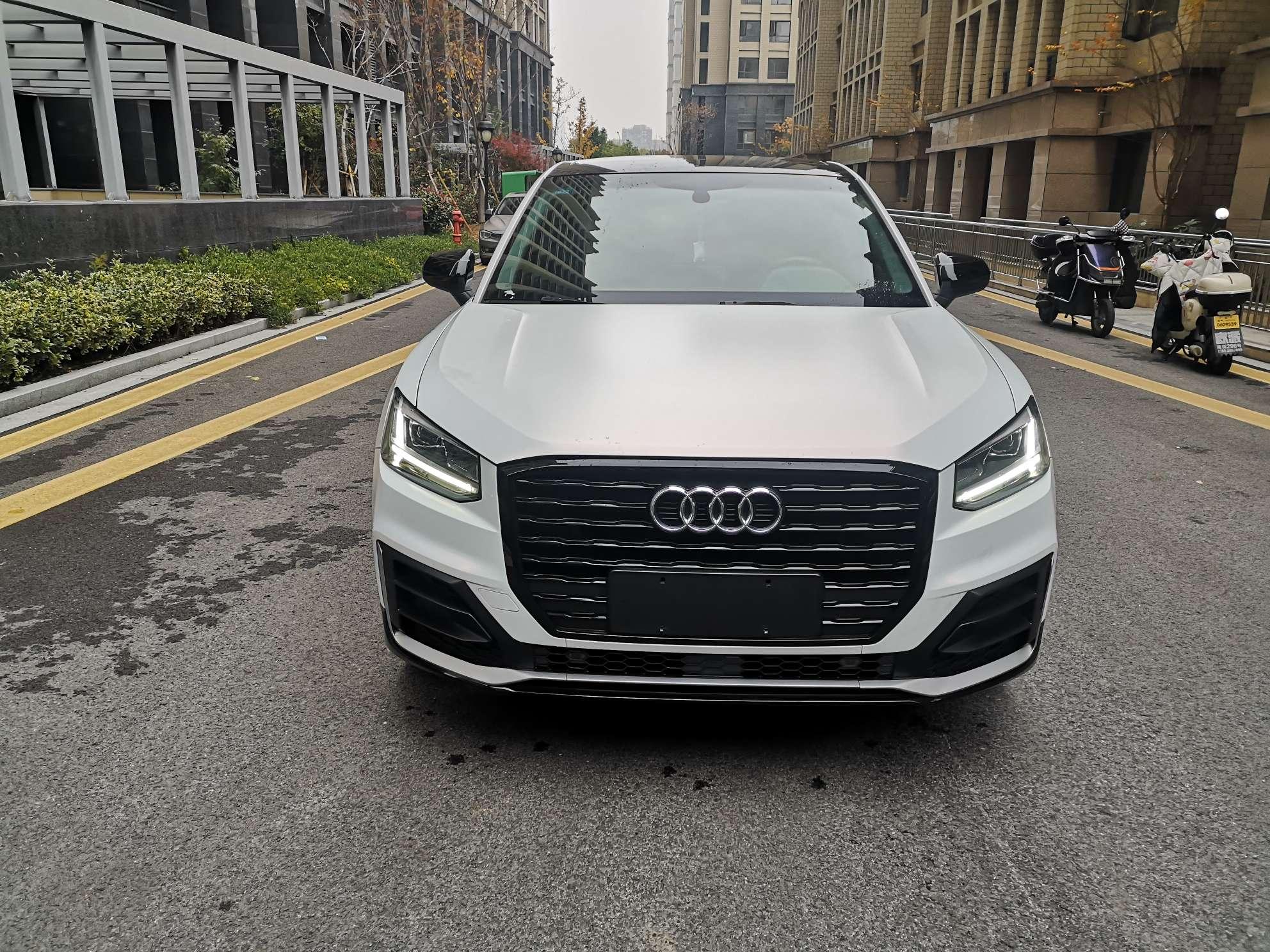 Audi Audi Q2L
