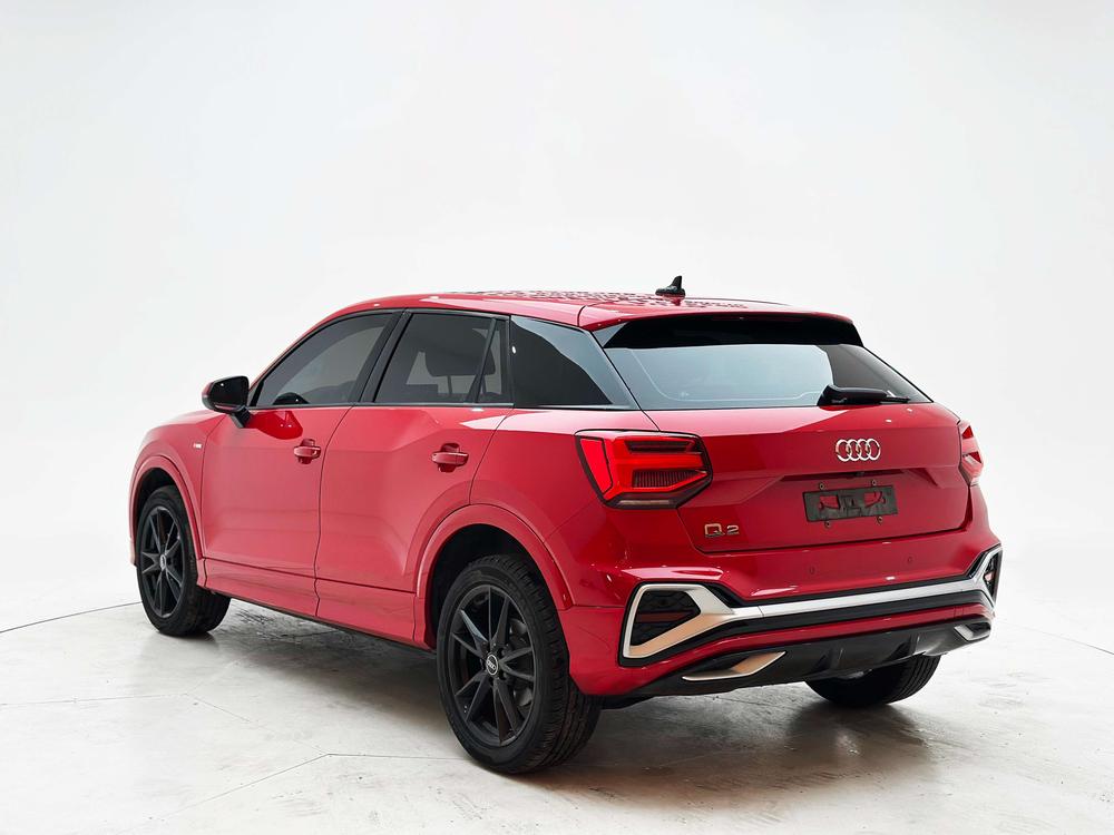 Audi Audi Q2L