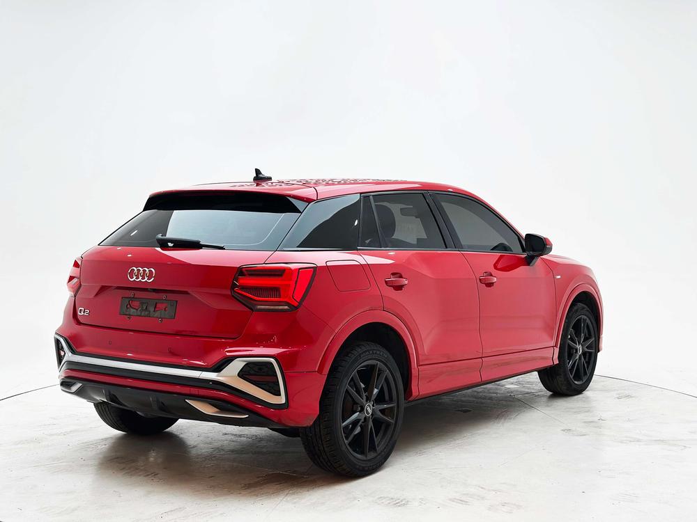 Audi Audi Q2L