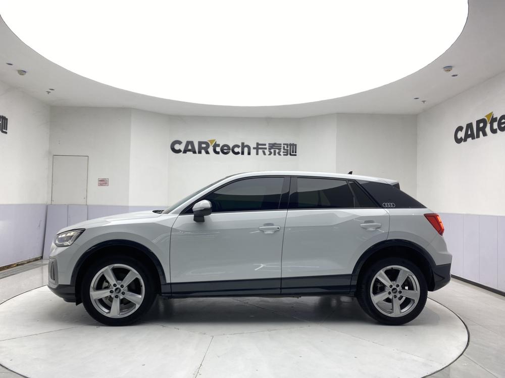 Audi Audi Q2L