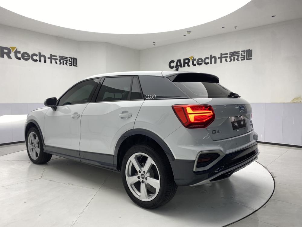 Audi Audi Q2L