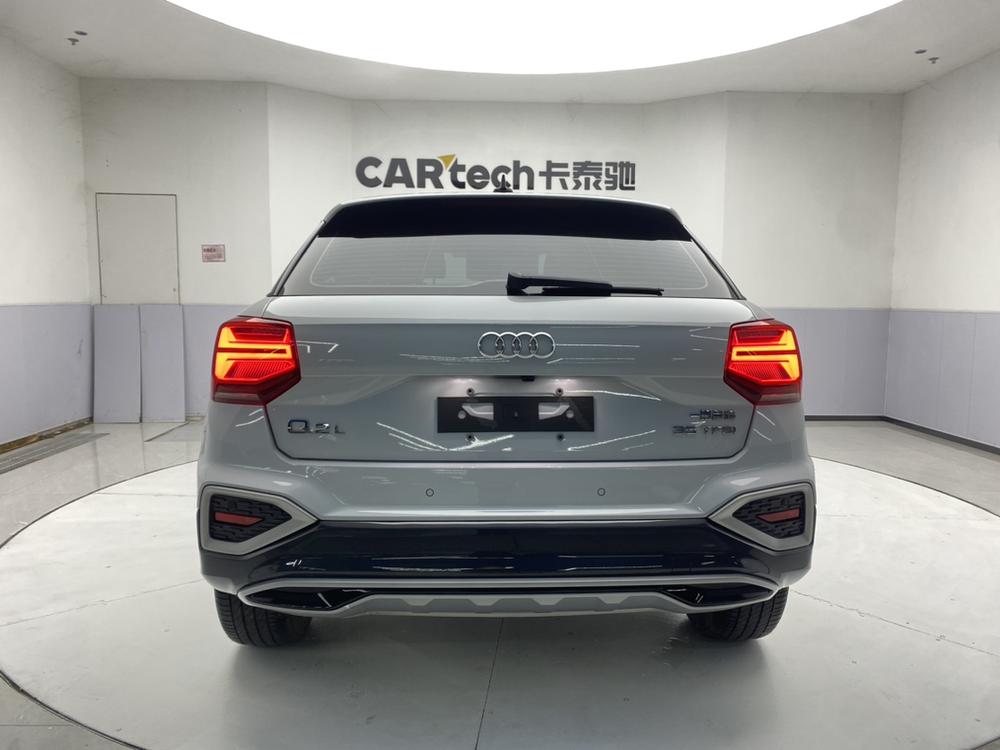 Audi Audi Q2L