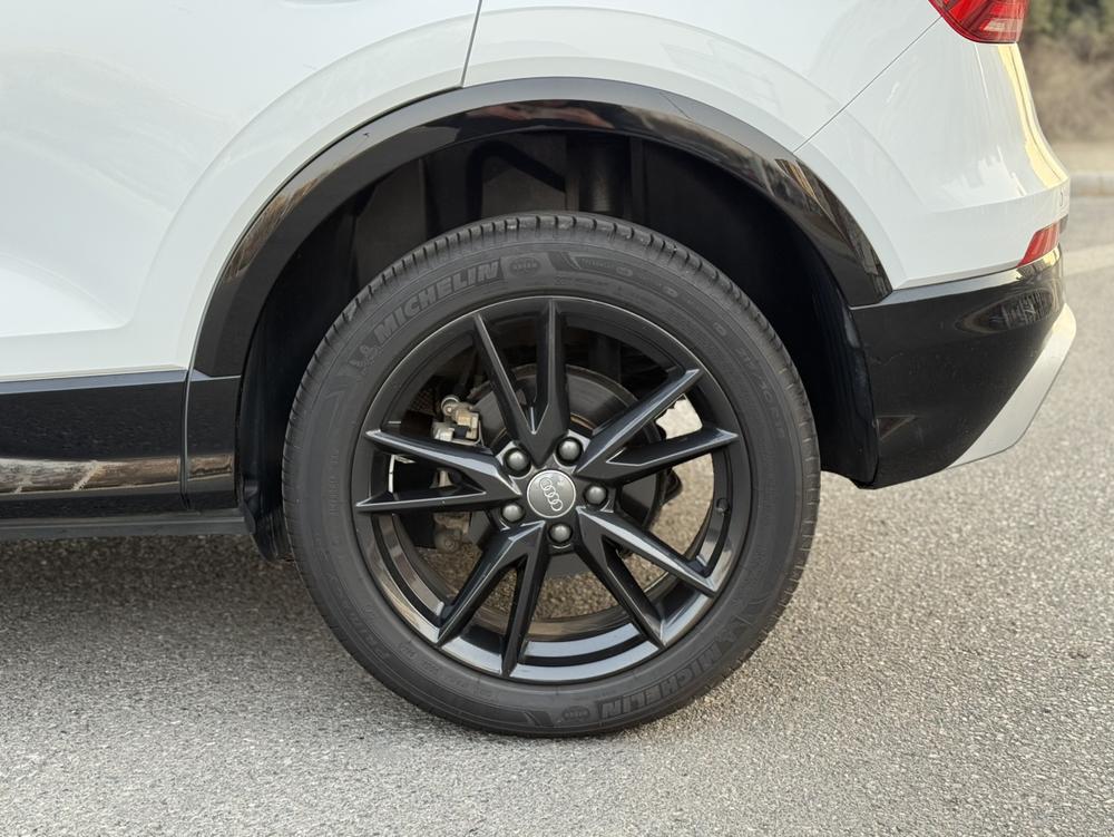 Audi Audi Q2L