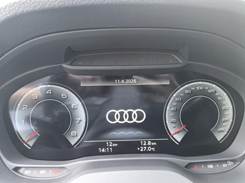 Audi Audi Q2L