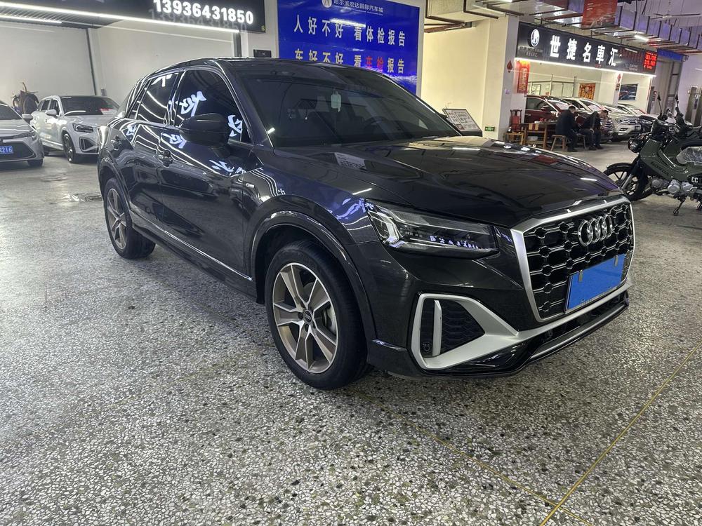Audi Audi Q2L