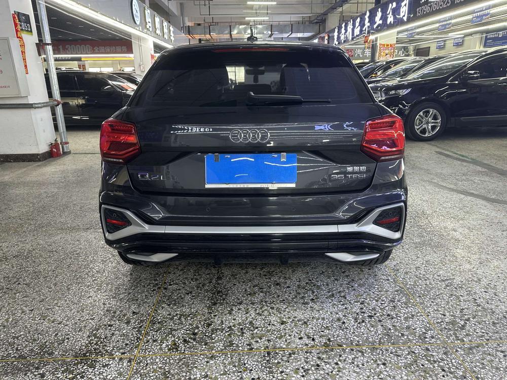 Audi Audi Q2L