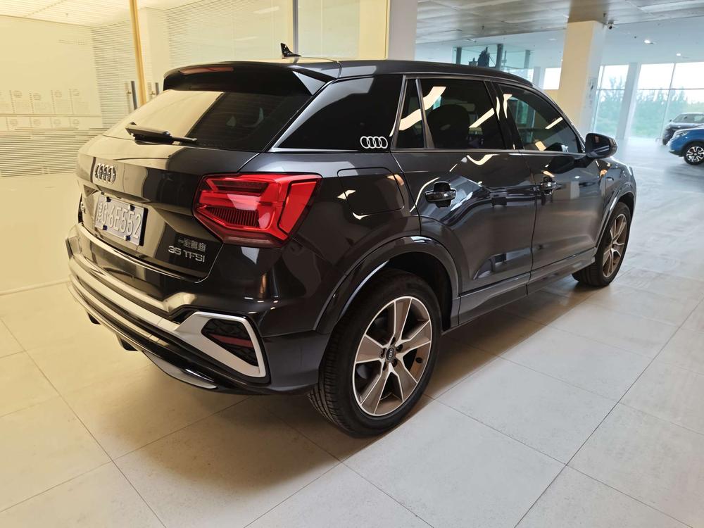 Audi Audi Q2L