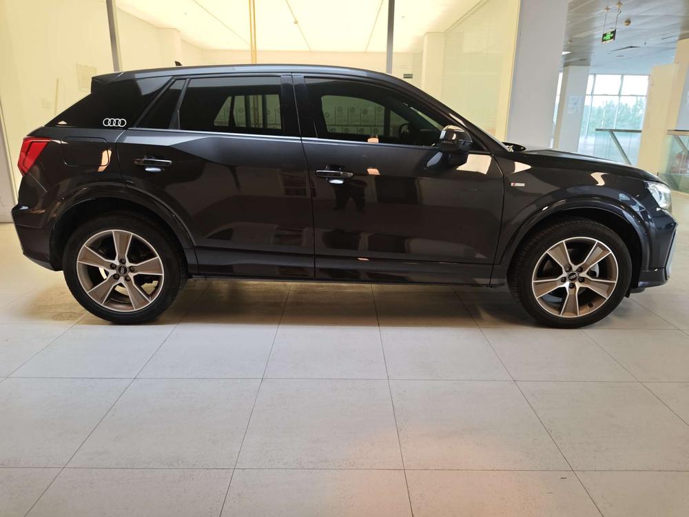 Audi Audi Q2L