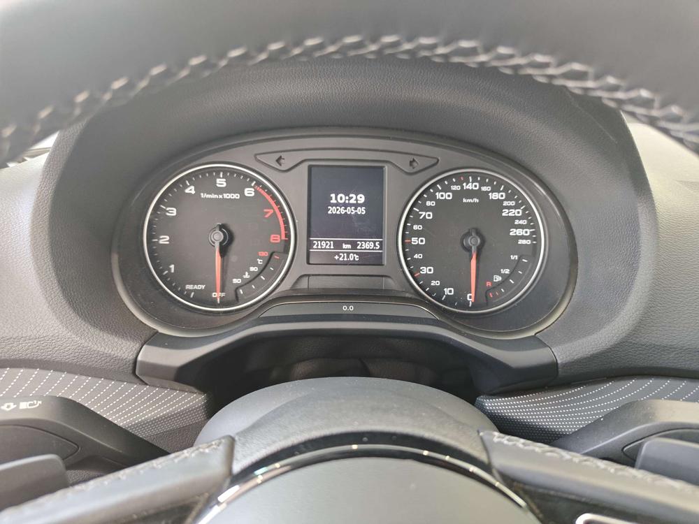 Audi Audi Q2L