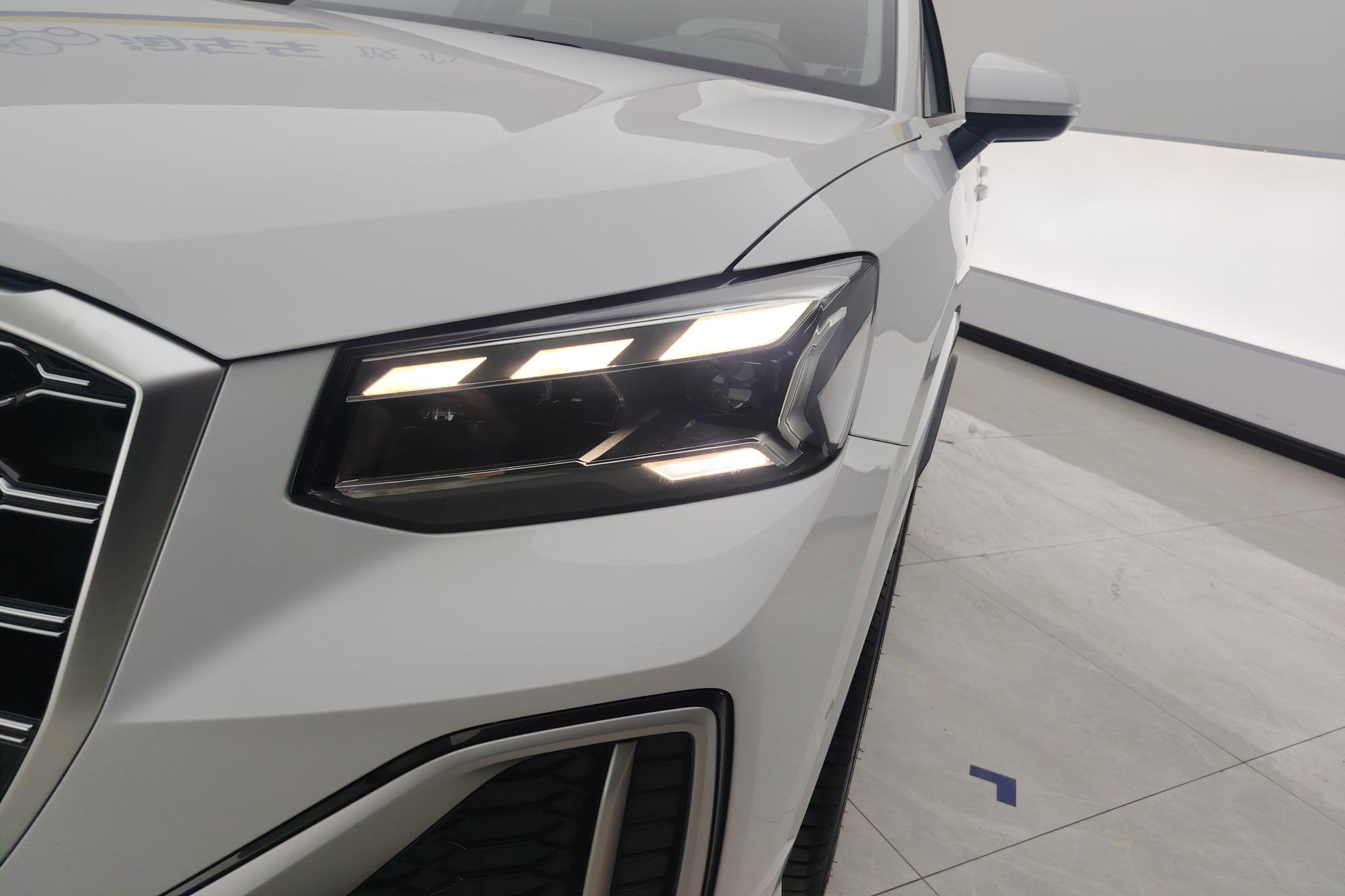 Audi Audi Q2L
