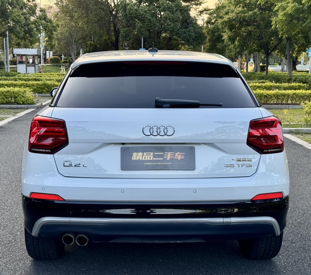 Audi Audi Q2L