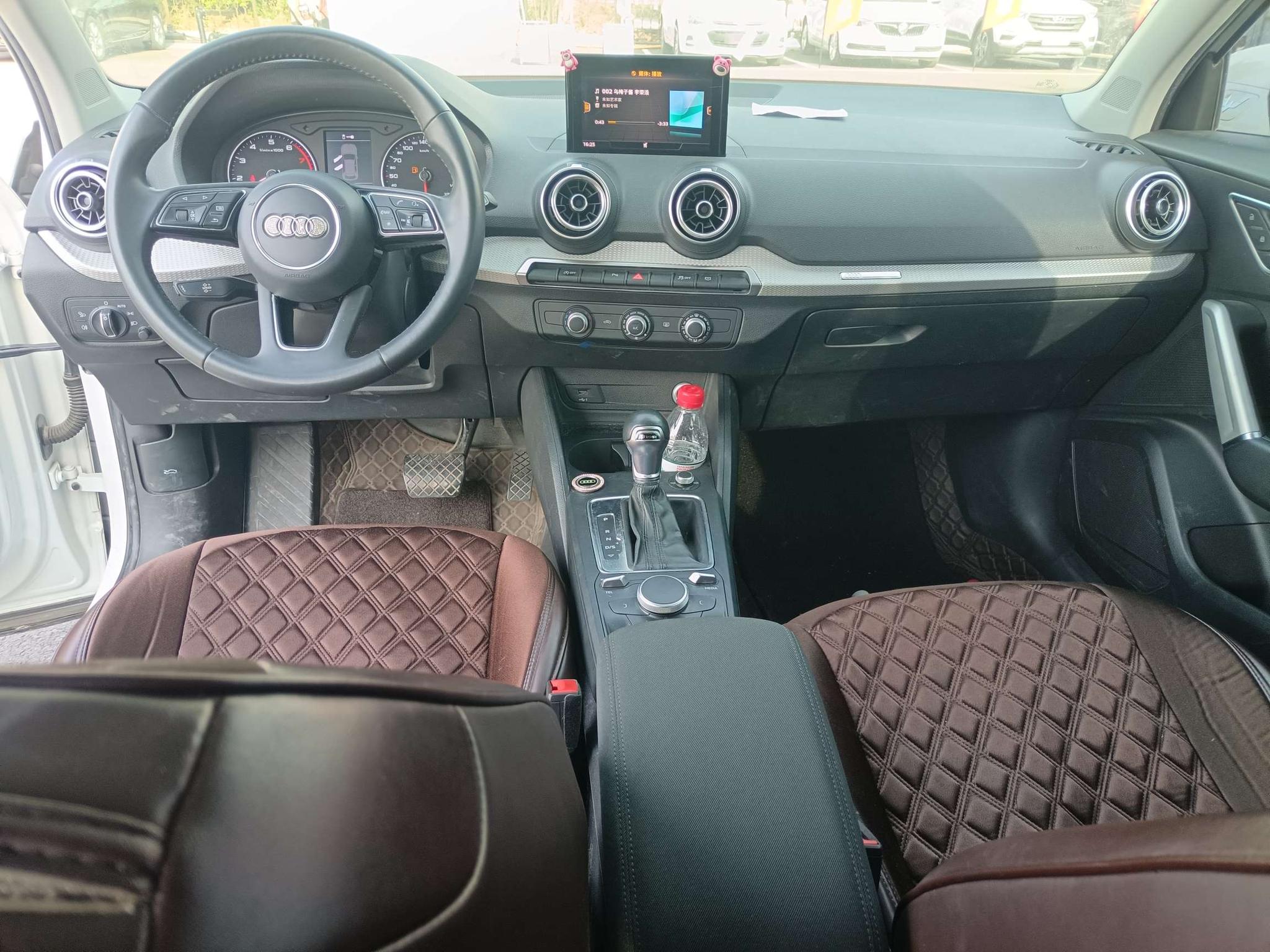 Audi Audi Q2L