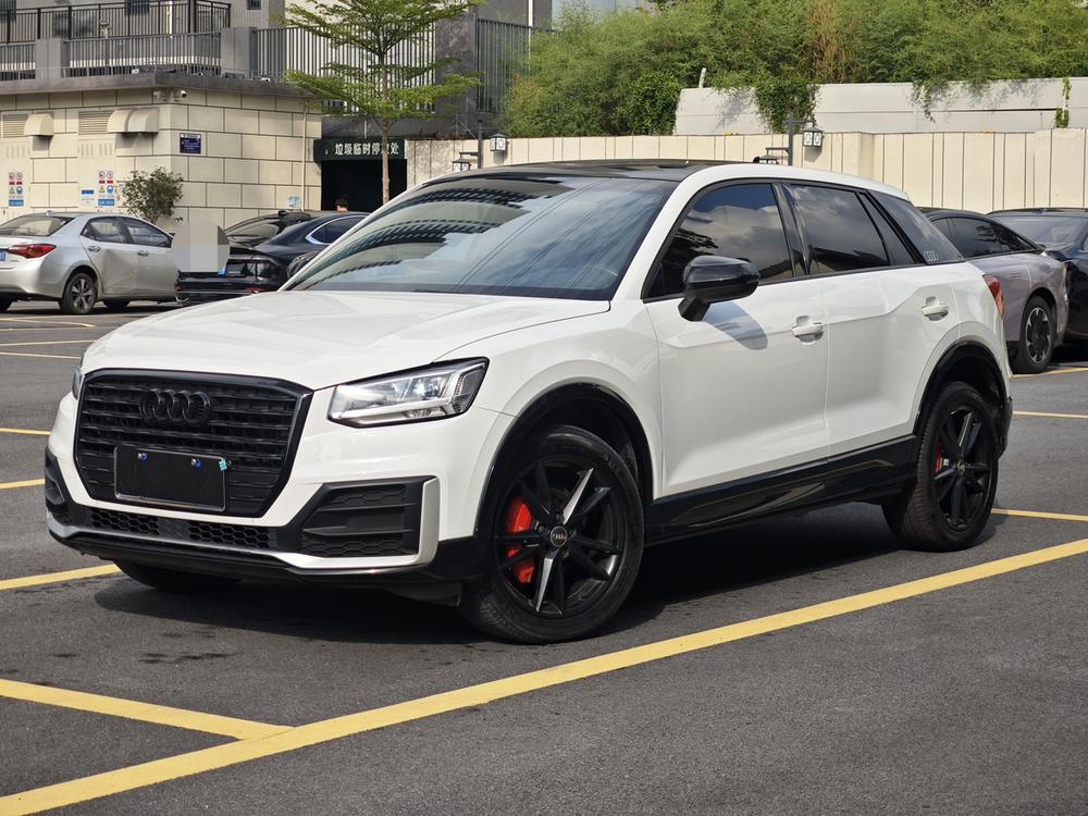 Audi Audi Q2L