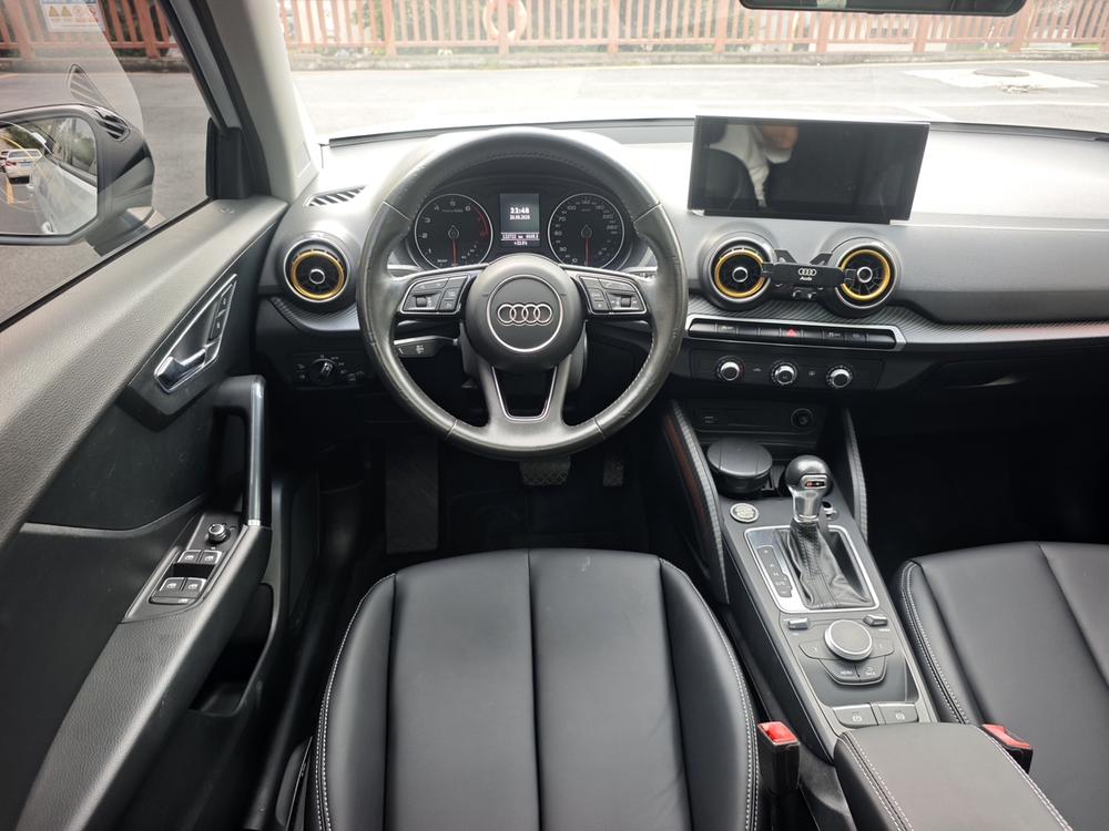 Audi Audi Q2L