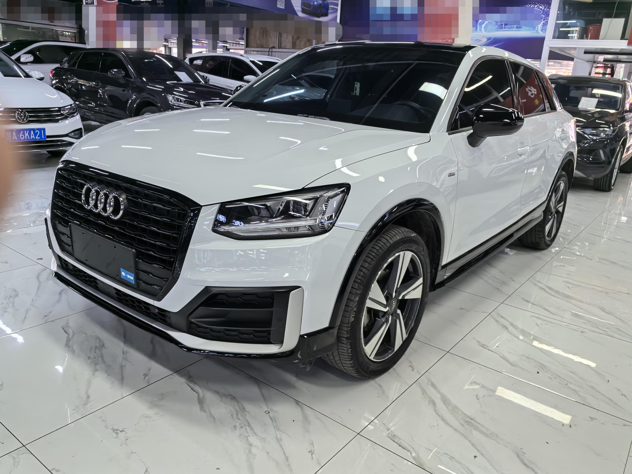 Audi Audi Q2L