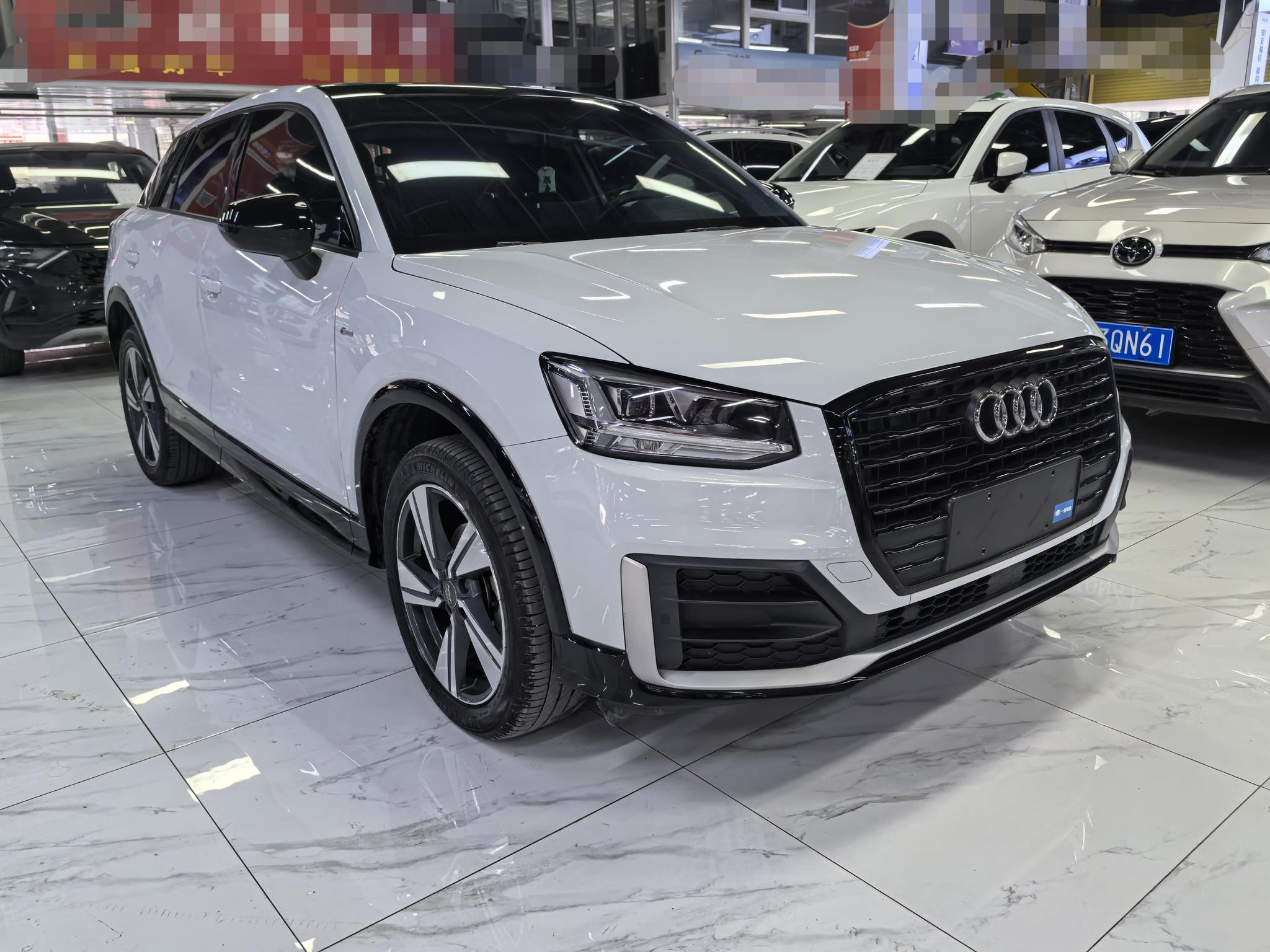 Audi Audi Q2L
