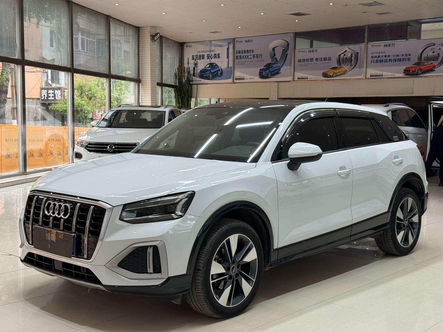 Audi Audi Q2L
