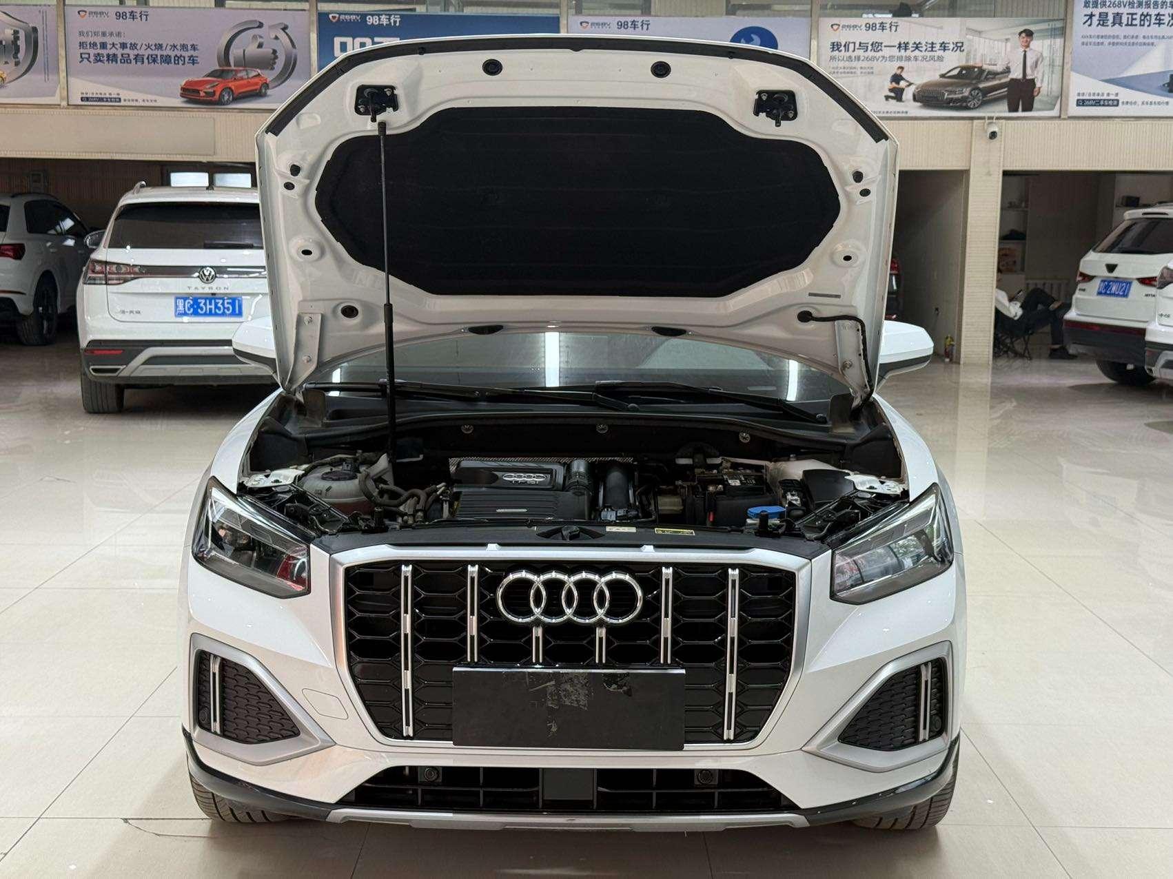 Audi Audi Q2L