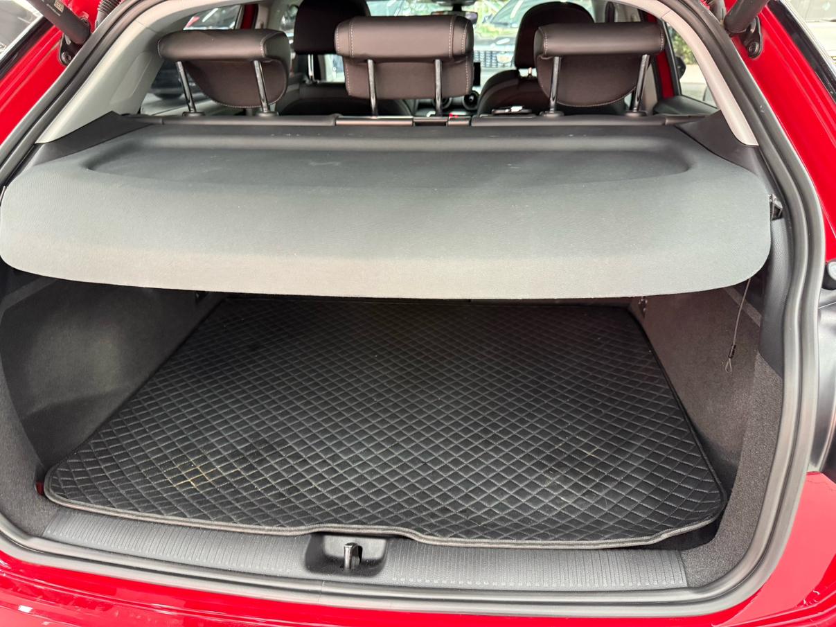 Audi Audi Q2L